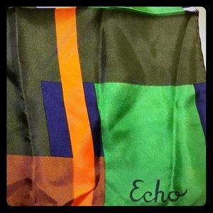 Echo Vintage Silk Scarf (green)